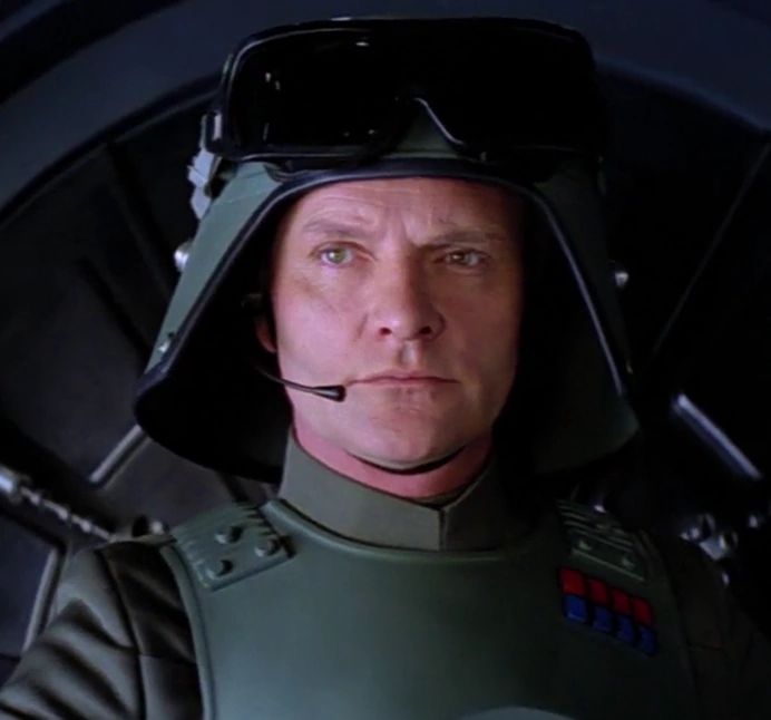 General Maximilian Veers (Human Imperial Officer)