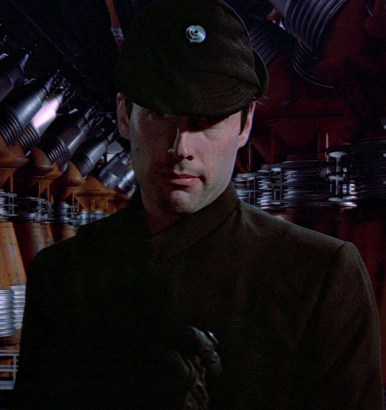 Colonel Dyer (Human Imperial Officer)